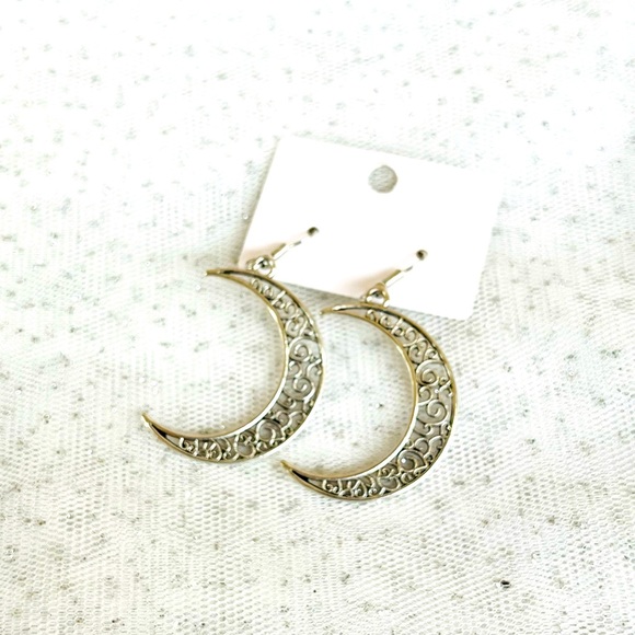 Crescent Moon Earrings - Picture 1 of 1